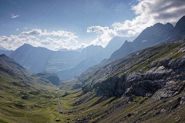 Vue depuis le Port de Boucharo, Cirque de Gavarnie, Pyrénées,
