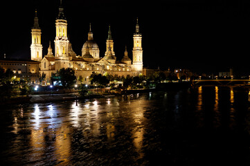 Naklejka premium Basilique de Nuestra Senora del Pilar, Saragosse, Espagne