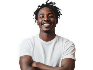 Pose confiante de um homem negro com os braços cruzados, em fundo transparente. Perfeito para projetos que buscam diversidade, empoderamento e profissionalismo
