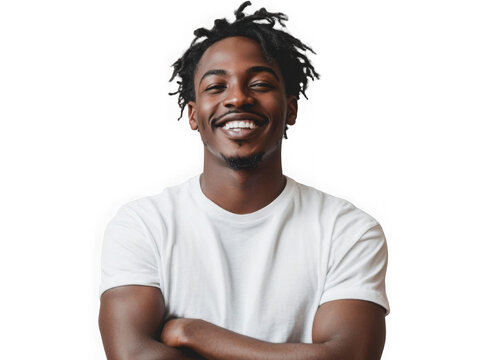 Pose confiante de um homem negro com os bra&ccedil;os cruzados, em fundo transparente. Perfeito para projetos que buscam diversidade, empoderamento e profissionalismo