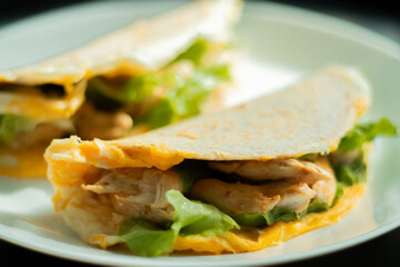 sandwich with chicken and vegetables