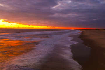 Obraz premium Sunrise at Sandbridge Beach
