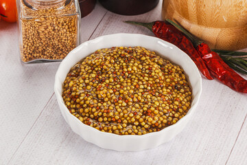 Spicy mustard sauce with seeds