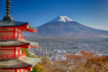 Obraz premium Travel Destinations. Famous Kiyomizu-dera Temple Pagoda Against Kyoto Skyline and Traditional Red Maple Trees