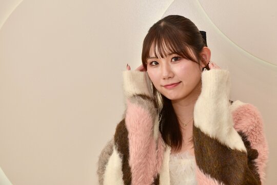 若い女性のポートレート