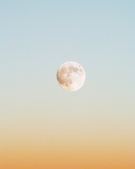 Obraz premium Dusk sky with full moon tranquil landscape high-resolution textures serene environment aesthetic viewpoint