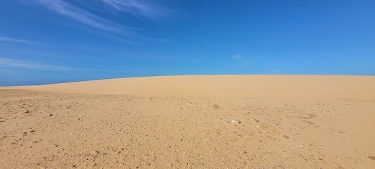 Naturaleza: entre la duna y el cielo
