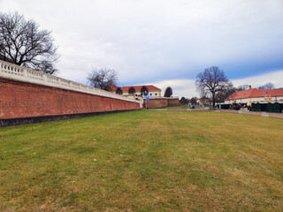Obraz premium Schloss Hof castle in Austria in cloudy winter day