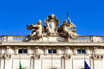 Dettaglio del Palazzo della Consulta, sede della Corte Costituzionale, in Piazza del Quirinale. Roma, Italia