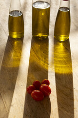 wholemeal spaghetti oil and fresh tomatoes