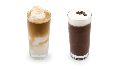 하얀 배경 위 아이스컵에 담긴 초코&코코넛 스무디