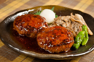 和風ハンバーグ