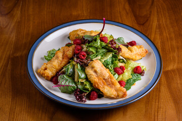 mixed salad with crispy duck and green apple