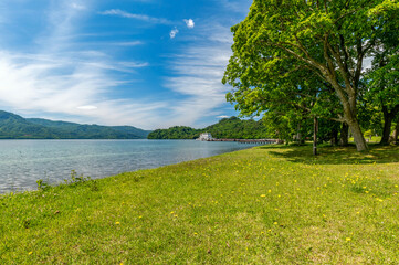 【青森県十和田湖休屋】十和田湖畔休屋、春の風景