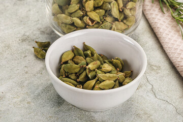 Dry Cardamom - aroma seasoning flavour