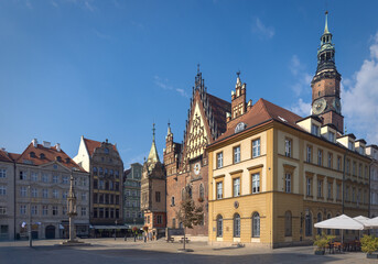 Obraz premium Wroclaw City Hall's Historic Beauty, Poland
