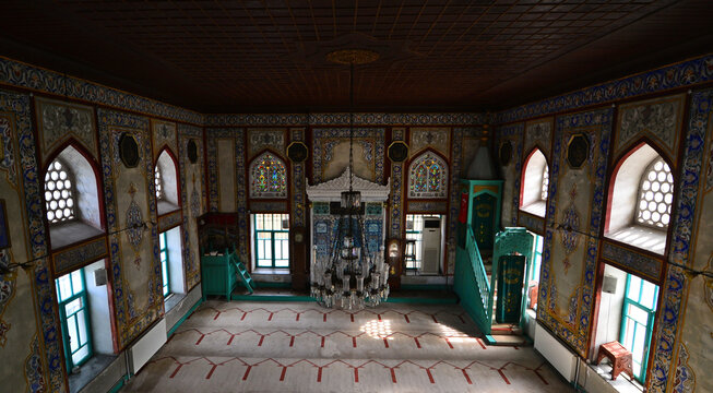 Istanbul, Turkey. April 16, 2023. The historical Kandilli Mosque in Kandilli, Istanbul, Turkey, was built by the Ottomans.