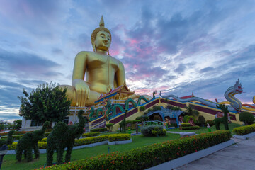Obraz premium Wat Muang is an old temple in Ang Thong Province. The large Buddha statue was built in 2008. It is the largest in Thailand and is a landmark where you must come to worship and ask for blessings when v