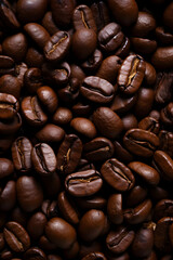 Obraz premium Stunning Espresso Coffee Beans Showcasing Their Freshly Roasted Aroma and Rustic Ambiance