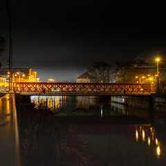 Fototapeta premium Wroclaw, Poland: 02.13.2023: View of the Sand Bridge at Night