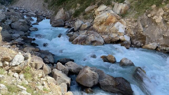 Gushing green waters of the Kali river on the way to Adi Kailash in Uttarakhand, India