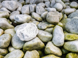 Smooth Decorative River Stones for Landscaping Use