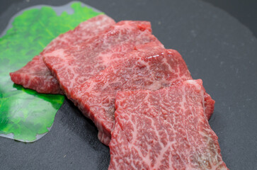 国産黒毛和牛もも焼肉用（いちぼ）