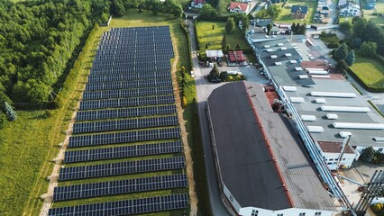 Industrial facility with integrated solar power plant