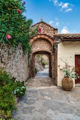 Naklejka premium Entrance to Pantanassa Monastery in Mystras