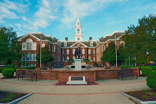 State Capitol Building Statehouse Legislative Hall Dover  DE Capital E Willliam Martin Architect.  &ldquo;The Delaware Continentals,&rdquo;