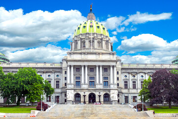 Obraz premium State capitol capital building at Harrisburg PA Pennsylvania. 