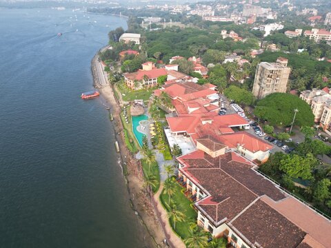 Miramar en Goa, India desde dron