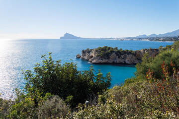 Obraz premium Paisaje de la bahía de Altea desde el pueblo Mascarat, España