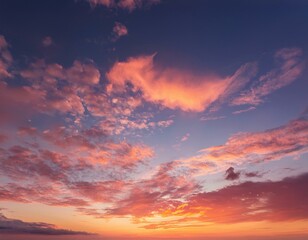 Obraz premium Sky with clouds at sunset