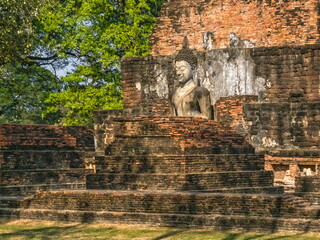 Buddha statue at Wat Mahathat Maha That temple, Sukhothai, Thailand