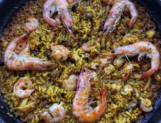 seafood paella in a pan