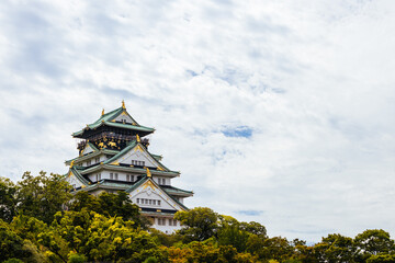 Fototapeta premium Historic Osaka Castle in Japan