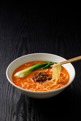 担々麺　Dandan noodles