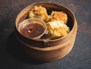 Dimsum Siomay Minced chickenin bamboo wooden bowl