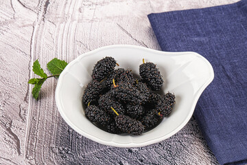 Juicy sweet mulberry in the bowl
