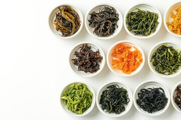 Fototapeta premium Colorful assortment of seaweeds arranged in bowls, showcasing te