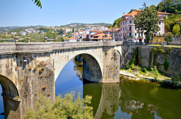 Naklejka premium Portugal's Amarante: Images of the São Gonçalo Bridge & Tâmega River