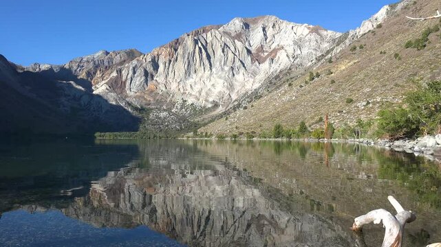 CALIFORNIA - 10.21.2024 - Convict Lake rests in the Sierra Nevada mountain range.