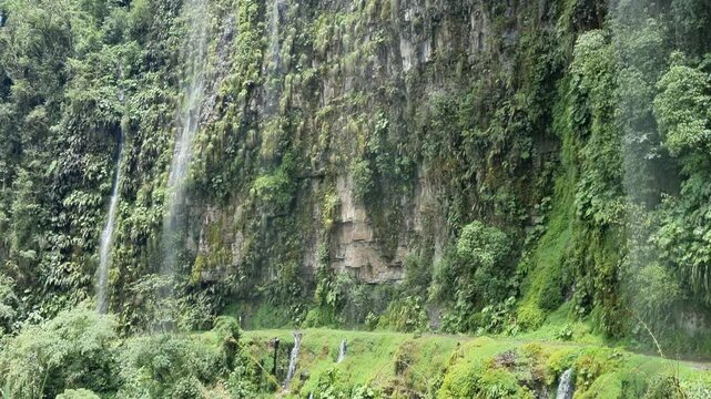 famous death road in the bolivian jungle