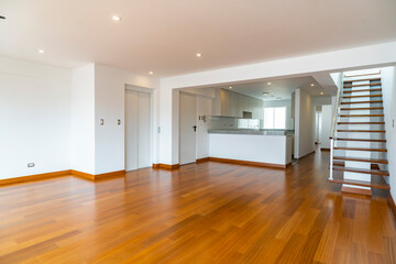 vista interna a Sala de departamento flat con kitchenette moderno