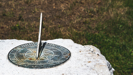 Metal sun clock time sun dial in new zealand