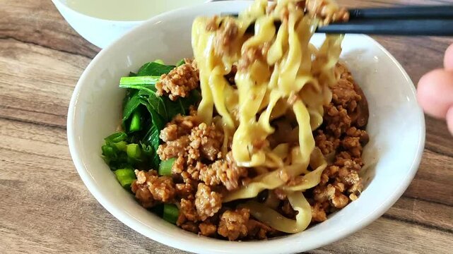 Delicious Asian Noodle Dish with Minced Meat and Vegetables, Mee Pok