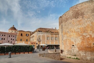 ville et port d'Alghero en Sardaigne, Italie