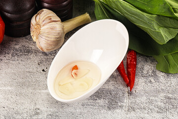 Vietnamese spicy vinegar with garlic