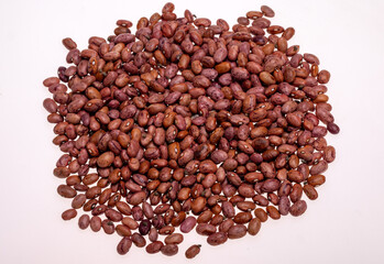 raw brown pinto kidney beans